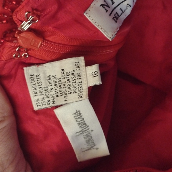 NWT beaded Ruby Red Niteline Della Roufogali dress - Picture 14 of 14